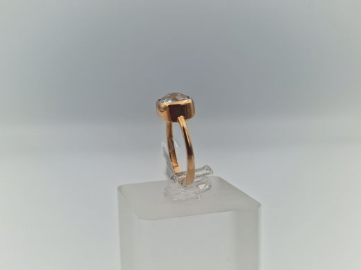 Zelta gredzens ar ametistu, 2.31 g, izm. 17.5