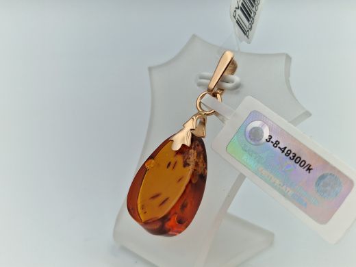 Zelta kulons ar dzintaru, 2.17 g