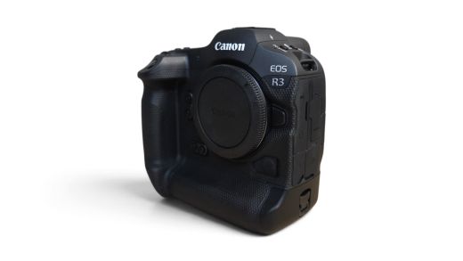 Canon Eos R3 + Canon Rf 24-70Mm F/2.8L Is Usm