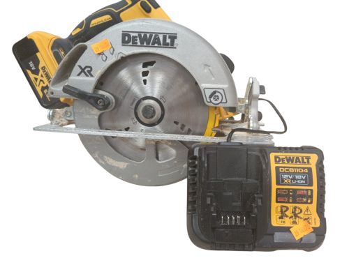 DeWalt Dcs5570