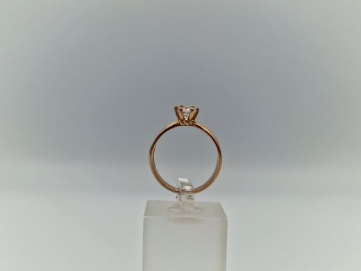 Золотое кольцо с цирконом, 2.57 г, разм. 16.5