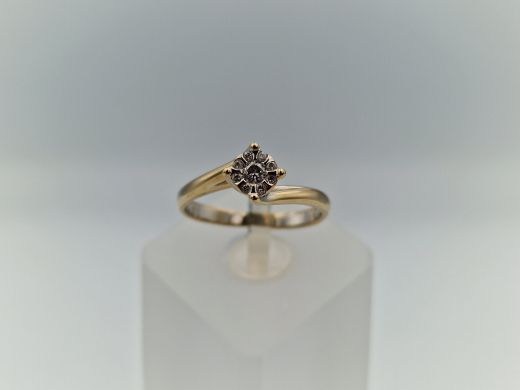 Zelta gredzens ar briljantu, 3.11 g, izm. 16.5