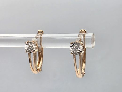 Gold earrings with diamond, 2.19 g