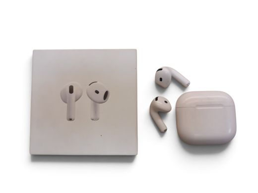 Apple AirPods 4