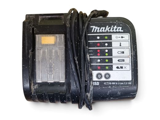 Makita Dga511