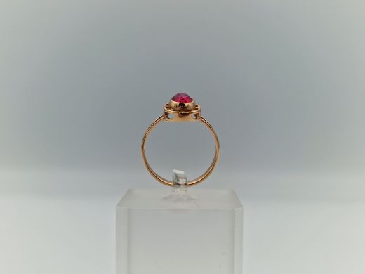Zelta gredzens ar koraļļi, 2.75 g, izm. 19