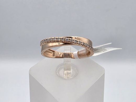 Zelta gredzens ar briljantiem, 2.13 g, izm. 17.5