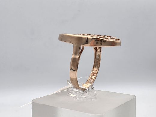 Золотое кольцо, 3.65 г, разм. 18.5