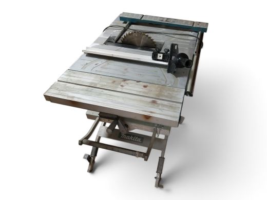 Makita Mlt100
