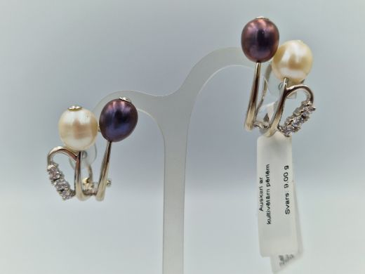 Золотые серьги с цирконом, 9 г