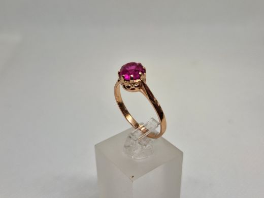 Золотое кольцо с кораллом, 2.11 г, разм. 18.5