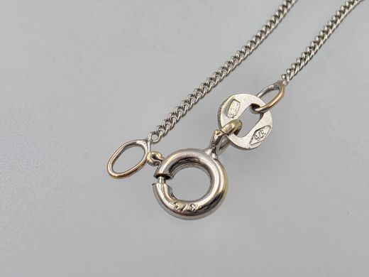 Gold chain, 1.48 g, size 45 cm