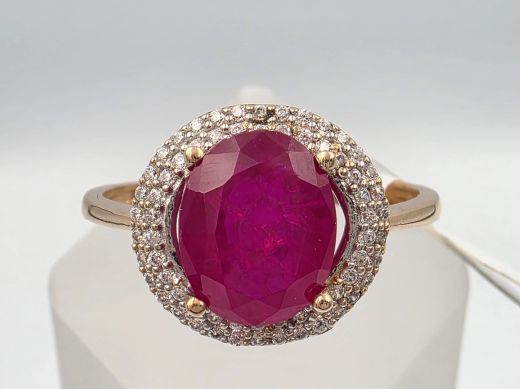 Gold ring with ruby and zircon, 3.34 g, size 20