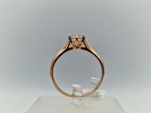 Золотое кольцо с цирконом, 1.5 г, разм. 17