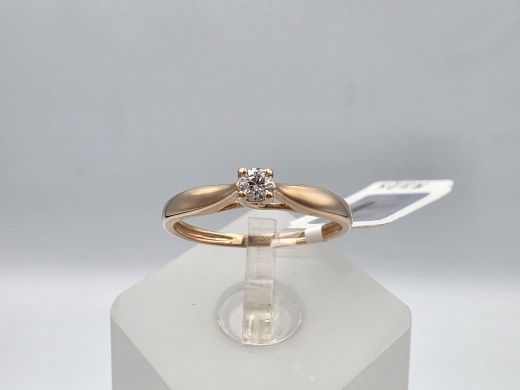 Золотое кольцо с бриллиантом, 1.36 г, разм. 16