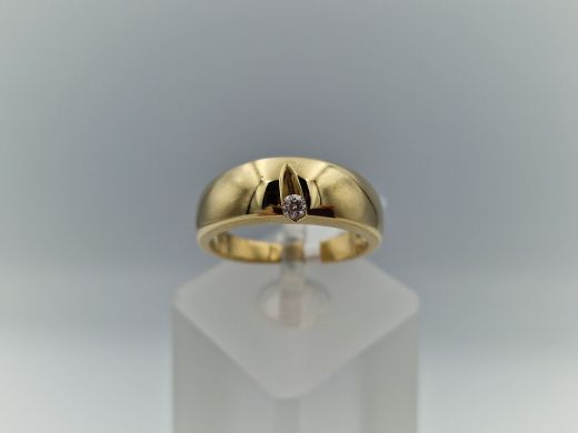 Zelta gredzens ar briljantu, 5.58 g, izm. 18.2