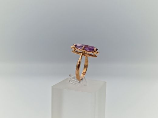 Zelta gredzens ar koraļļi, 4.05 g, izm. 16.5