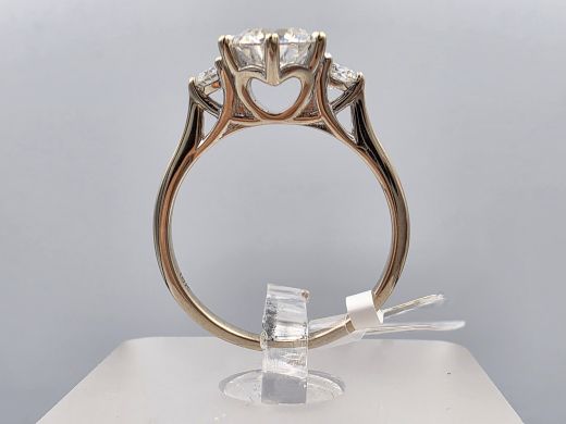 Gold ring, 2.73 g, size 16.5