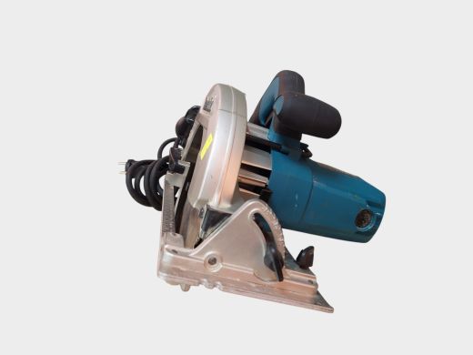 MAKITA Hs7611