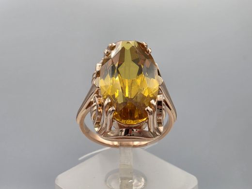 Золотое кольцо с цирконом, 8.09 г, разм. 18