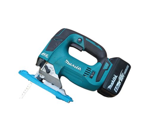 Makita DJV182 