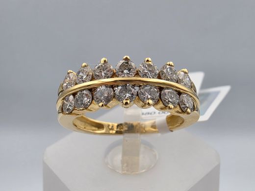 Gold ring with diamond, 5.00 g, size 17