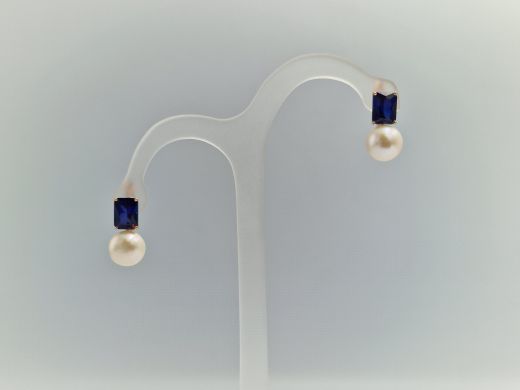 Zelta kulons ar safīru