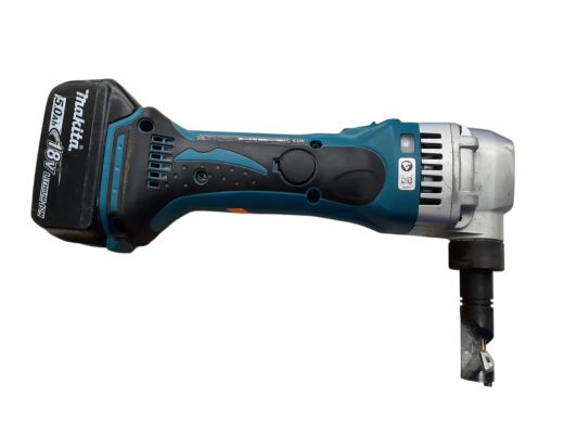 Makita Djn161