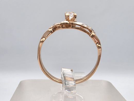 Gold ring, 1.44 g, size 16