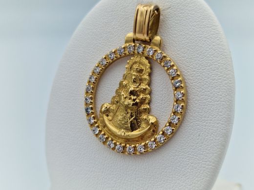Золотой кулон с цирконом, 9.3 г
