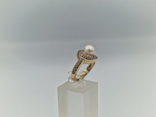 Zelta gredzens ar briljantu, 6.93 g, izm. 16