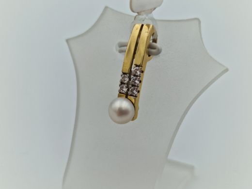 Золотой кулон с цирконом, 1.57 г