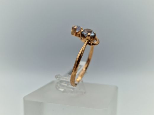 Zelta gredzens ar cirkoniju, 2.21 g, izm. 18