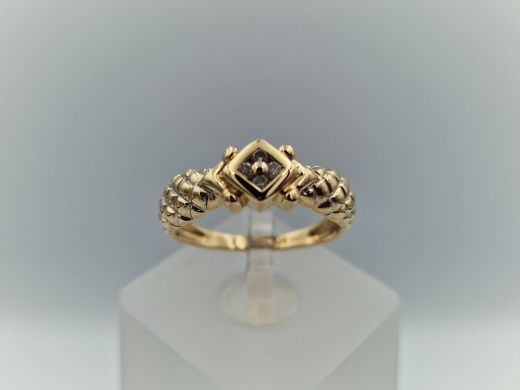 Zelta gredzens ar briljantiem, 2.53 g, izm. 17