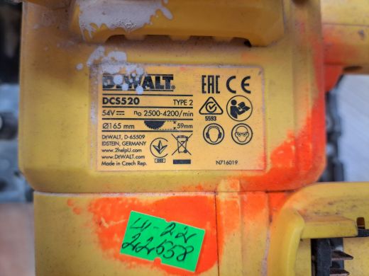 DeWalt DCS520 