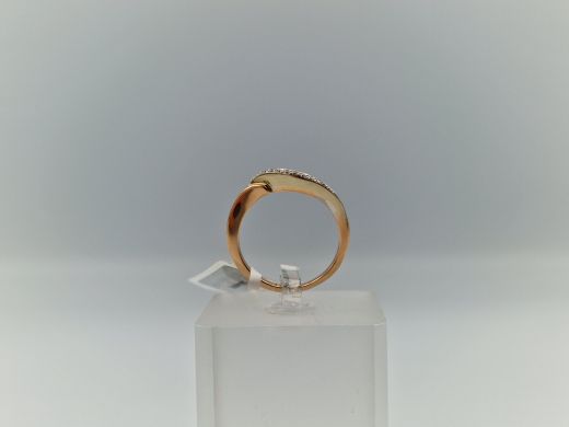 Золотое кольцо с бриллиантом, 3.07 г, разм. 17.5