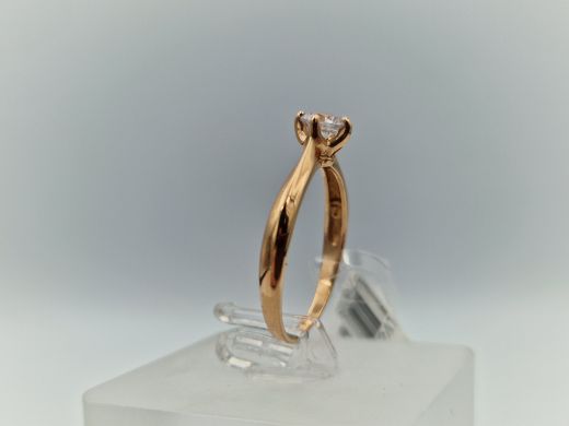 Золотое кольцо с цирконом, 1.5 г, разм. 17