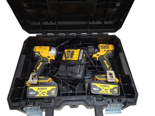 DeWALT Dck2062M2T