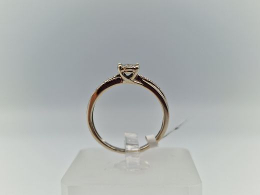 Zelta gredzens ar briljantu, 1.61 g, izm. 17
