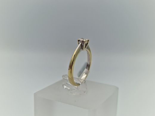Zelta gredzens ar briljantu, 2.17 g, izm. 15.5