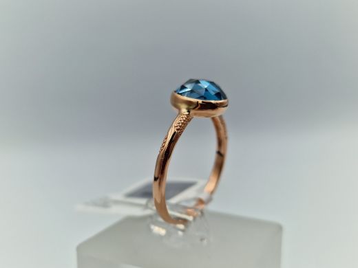 Zelta gredzens ar topāzu, 2.99 g, izm. 20