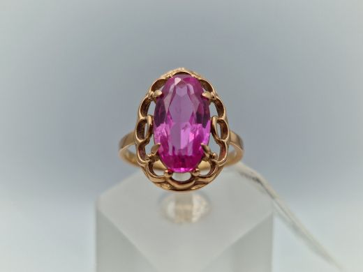 Zelta gredzens ar koraļļi, 4.09 g, izm. 18