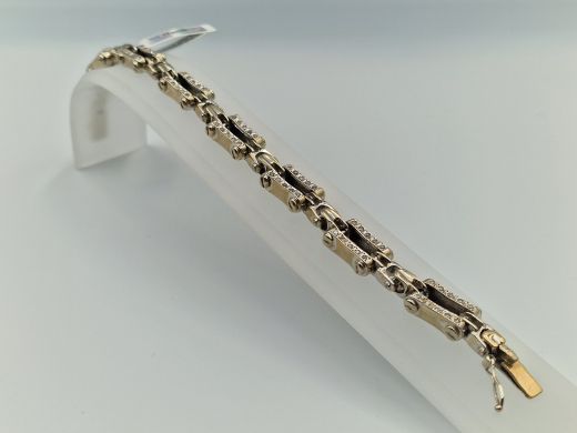 Gold bracelet with diamonds, 47.06 g