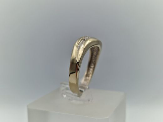 Zelta gredzens ar cirkoniju, 4.04 g, izm. 17.5