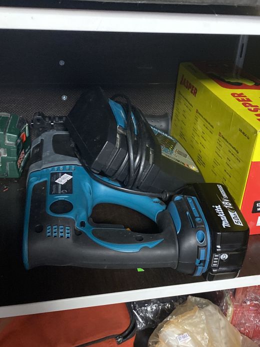 Makita Dhr202