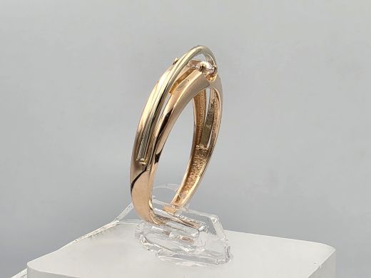 Gold ring with zircon, 2.32 g, size 17