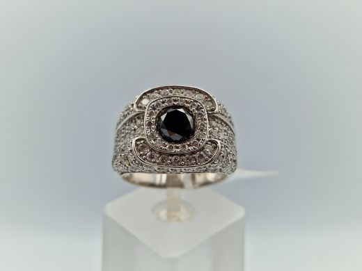 Zelta gredzens ar briljantiem, 15.67 g, izm. 20.5