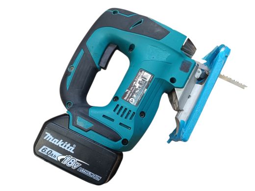 Makita DJV182 