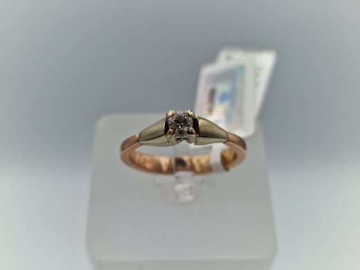 Zelta gredzens ar briljantu, 3.68 g, izm. 16.5