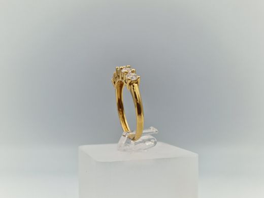 Zelta gredzens ar cirkoniju, 2.74 g, izm. 18
